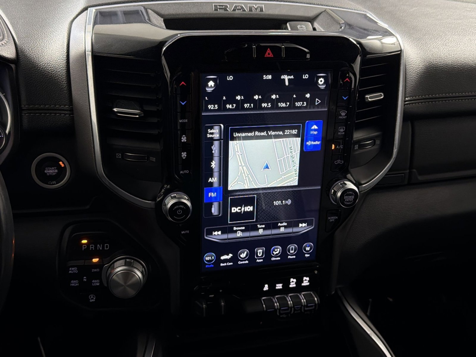 Used 2020 RAM 1500 Laramie image 18