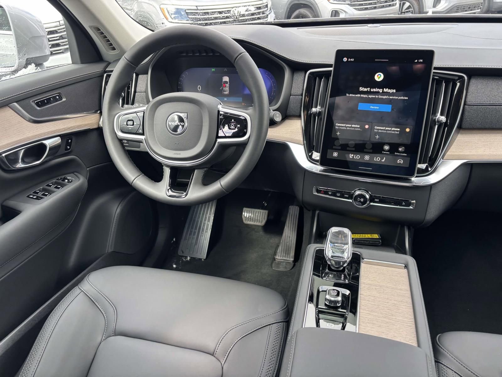 New 2026 Volvo XC90 B5 Core w/ Protection Package Premier AWD/4WD image 30