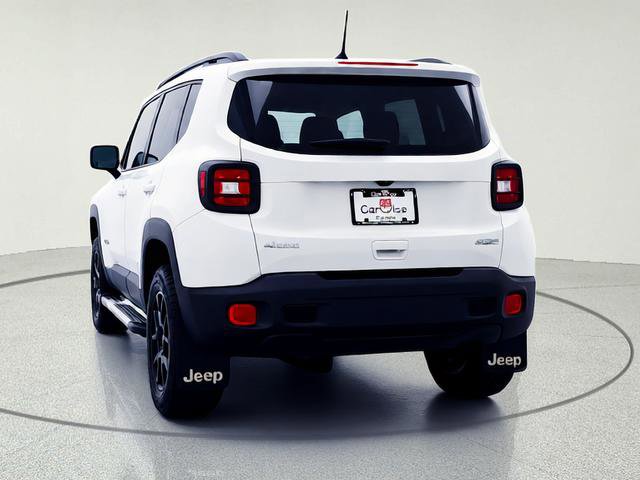 Used 2019 Jeep Renegade Latitude w/ Cold Weather Group image 5