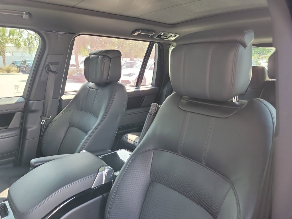 Used 2021 Land Rover Range Rover P525 Westminster Edition LWB image 6