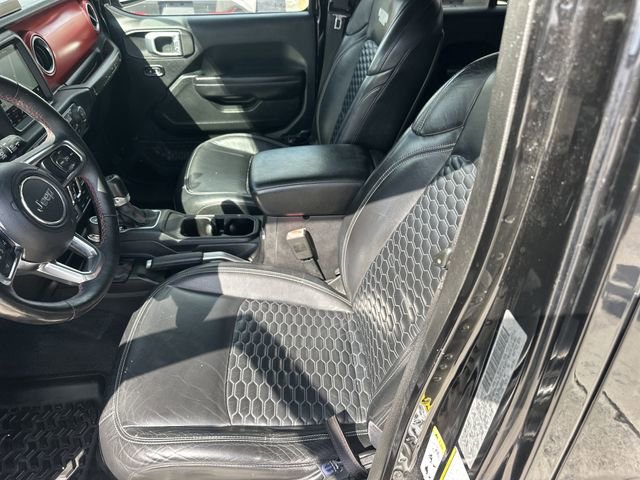 Used 2018 Jeep Wrangler Unlimited Rubicon AWD/4WD image 17