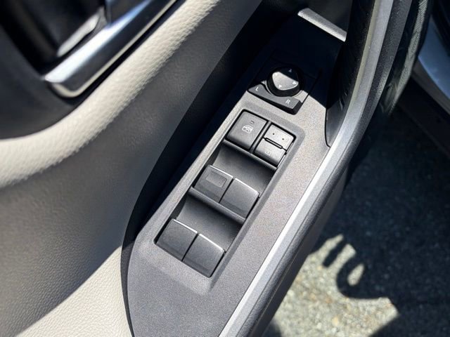 Used 2019 Toyota RAV4 Limited w/ Cold Weather Package FWD image 13