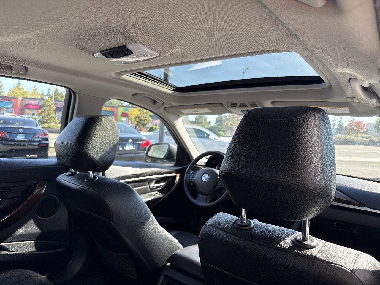 Used 2013 BMW 328i Sedan RWD image 22