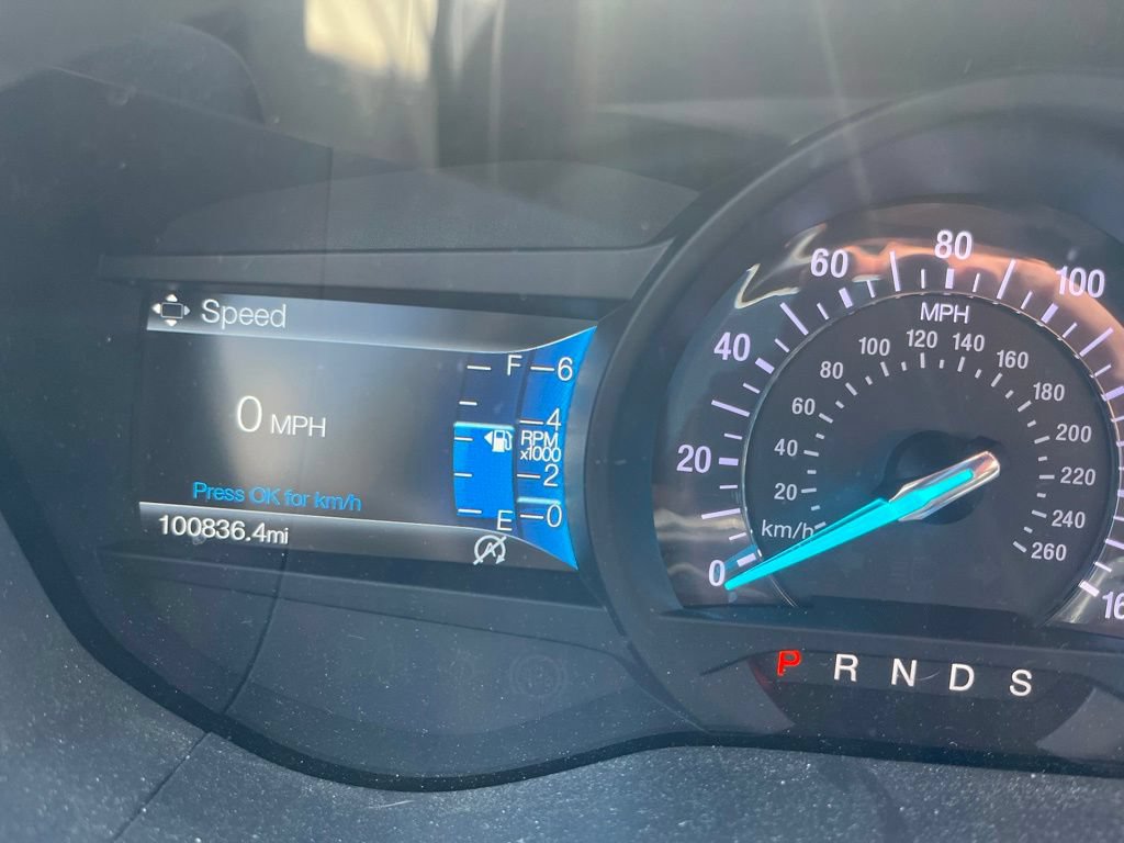 Used 2018 Ford Fusion SE w/ Equipment Group 201A FWD image 6
