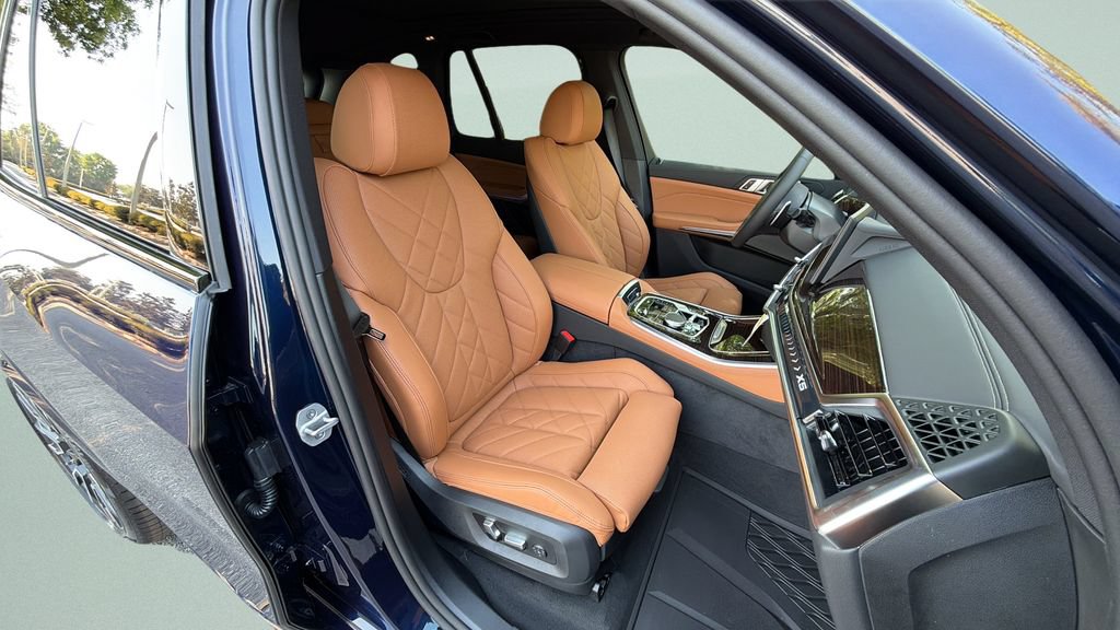 New 2026 BMW X5 xDrive50e w/ M Sport Package AWD/4WD image 19