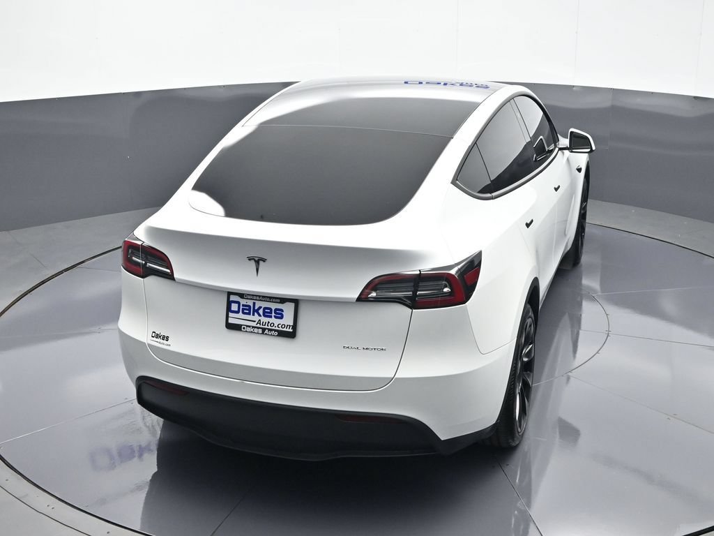 Used 2023 Tesla Model Y Long Range AWD/4WD image 49