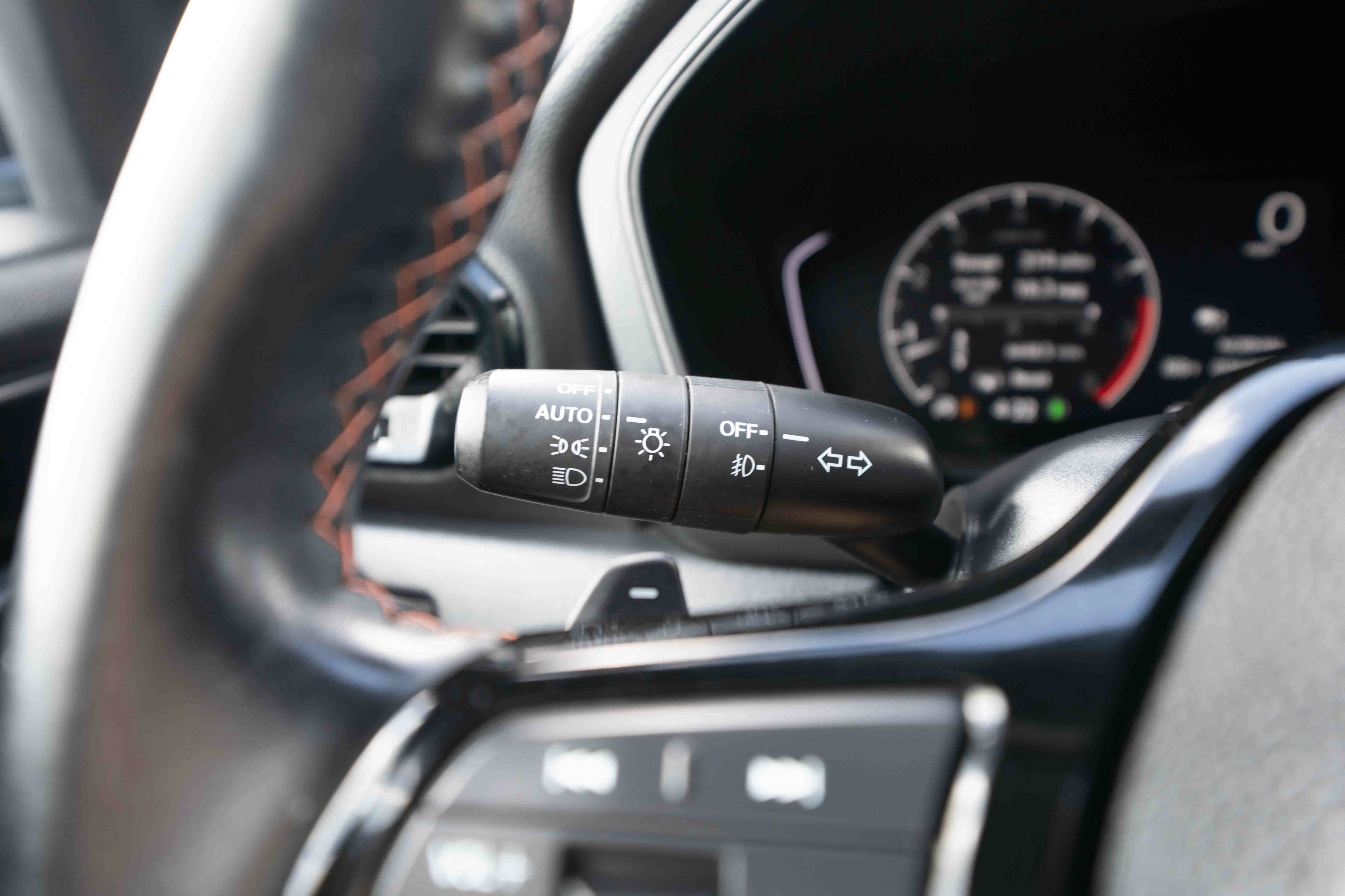 Used 2025 Honda Pilot TrailSport image 13