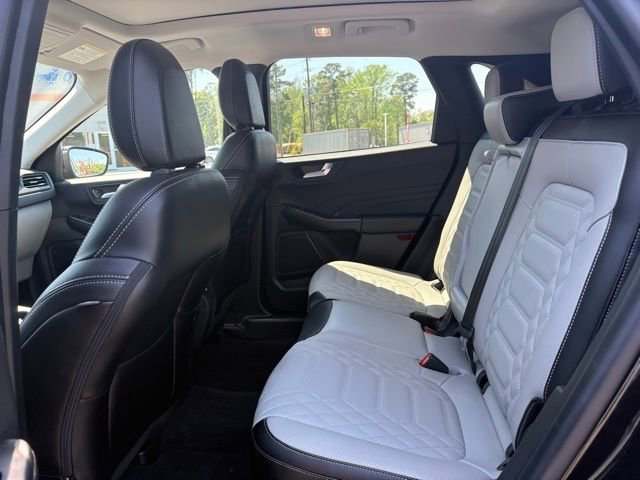 Used 2024 Ford Escape SE w/ PHEV Premium Package image 15