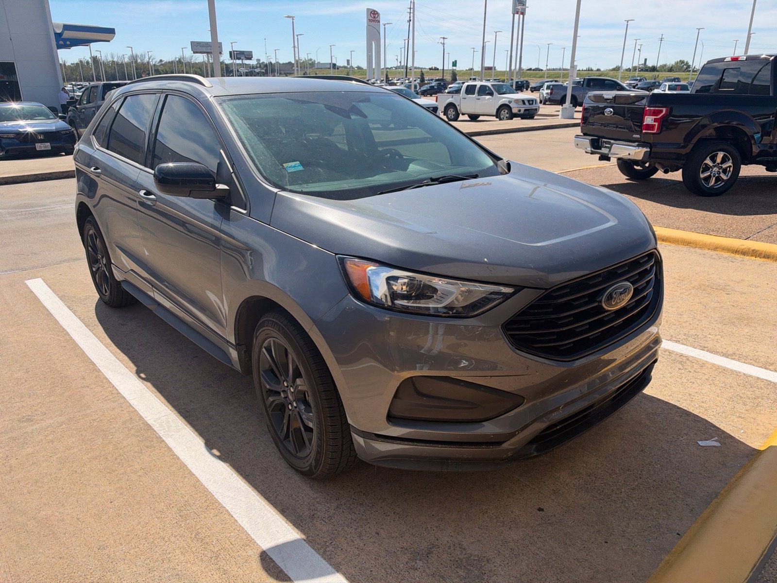 Used 2022 Ford Edge SE w/ Black Appearance Package AWD/4WD 360° Tour