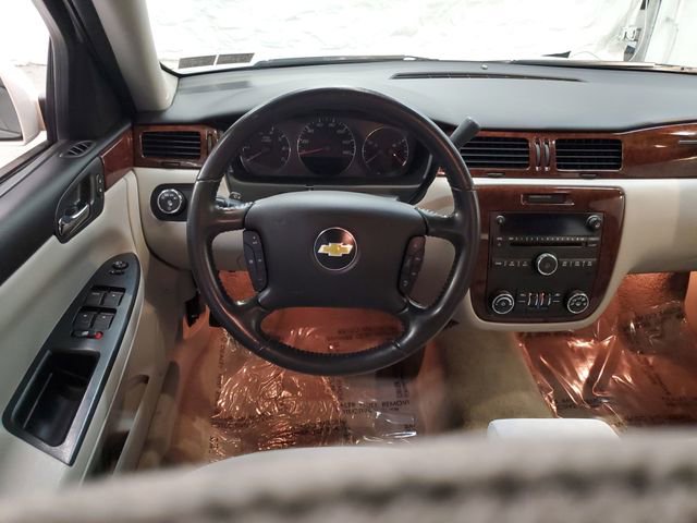 Used 2011 Chevrolet Impala LT image 14