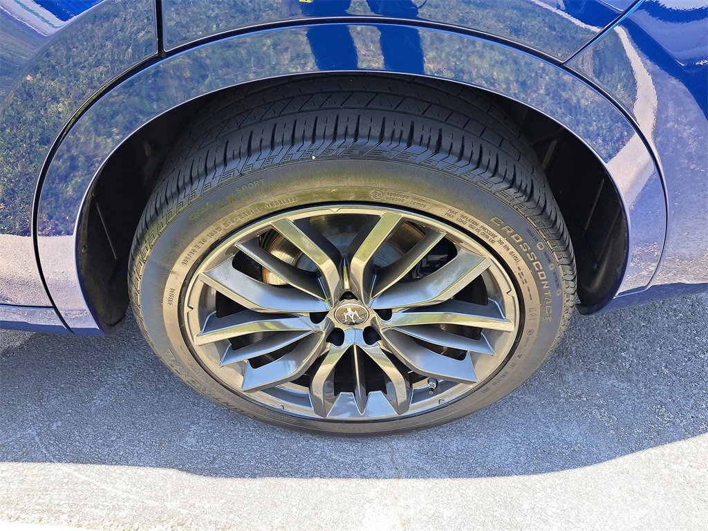 Used 2022 Maserati Levante Modena image 10
