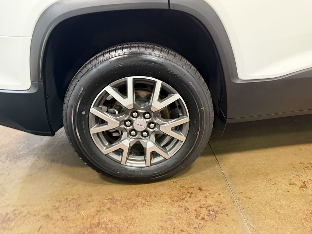 Used 2021 GMC Acadia SLE w/ Trailering Package image 90