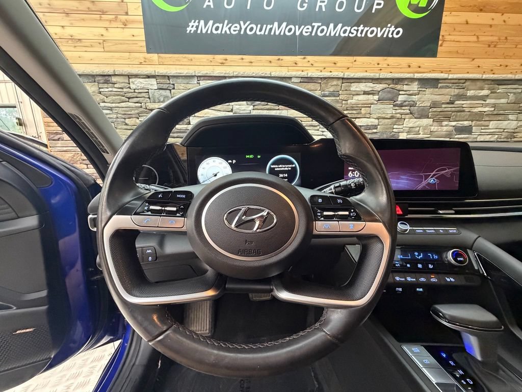 Used 2023 Hyundai Elantra Limited w/ Cargo Package FWD image 43