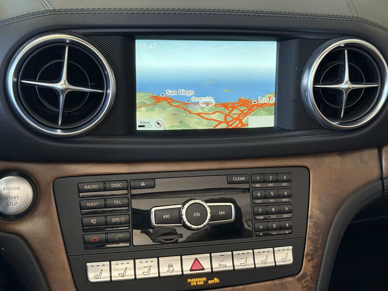 Used 2015 Mercedes-Benz SL 400 w/ Premium I Package image 22