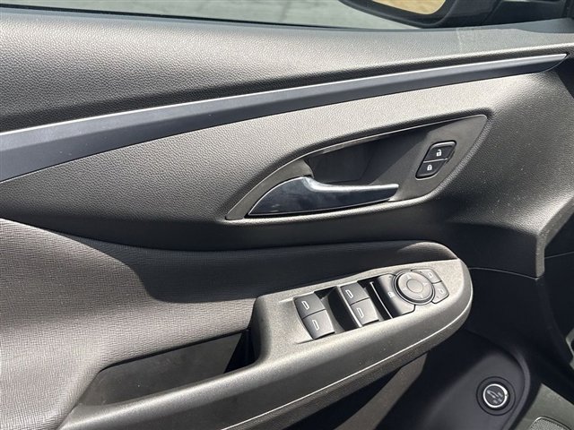 Certified 2025 Buick Envista Preferred w/ Convenience II Package FWD image 22