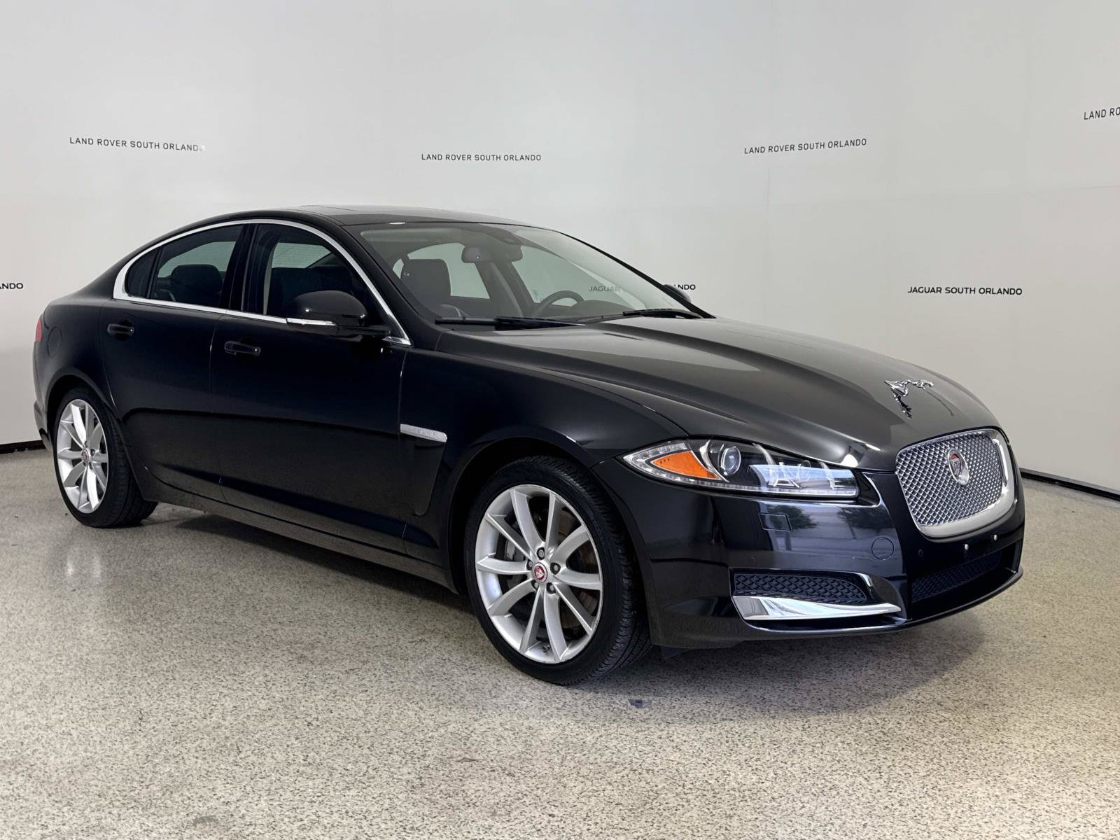 Used 2015 Jaguar XF Portfolio AWD/4WD image 7
