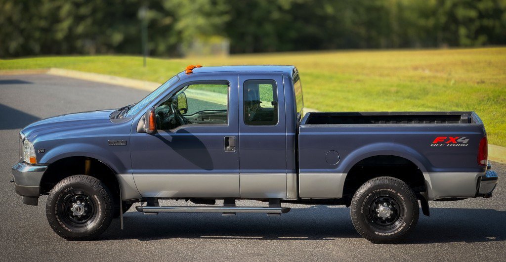 Used 2004 Ford F250 XLT AWD/4WD image 3
