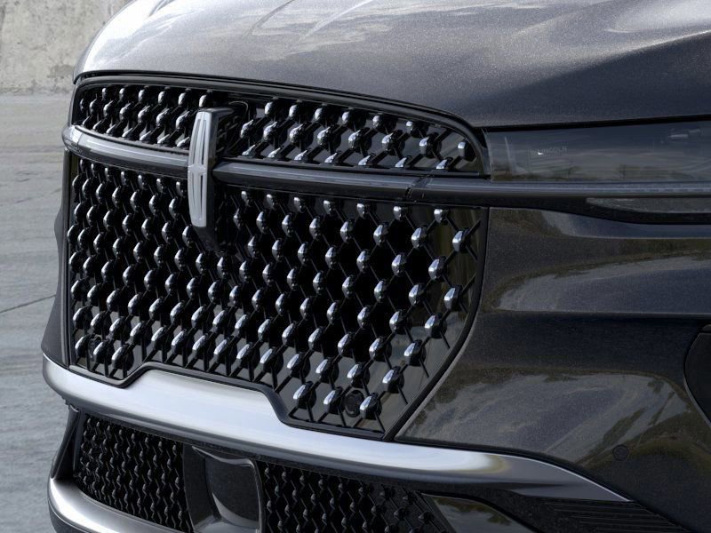 New 2026 Lincoln Nautilus Reserve AWD/4WD image 17