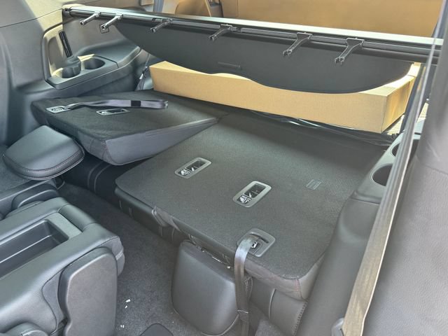 New 2026 Honda Pilot Black Edition image 17