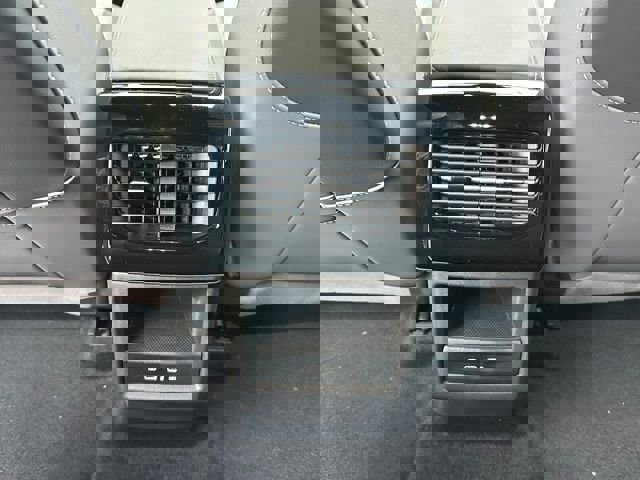 New 2025 Volkswagen ID.4 Pro image 27