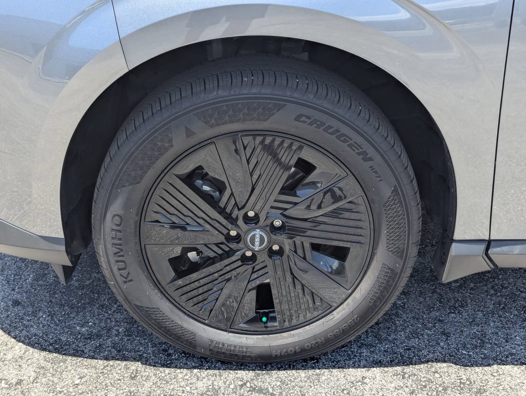 Used 2025 Nissan Murano SV FWD image 32
