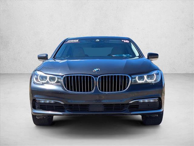 Used 2018 BMW 740e xDrive video 2