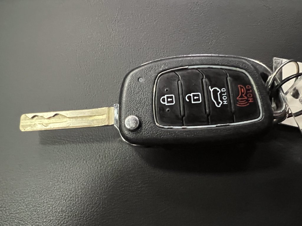 Used 2021 Hyundai Tucson SE FWD image 30