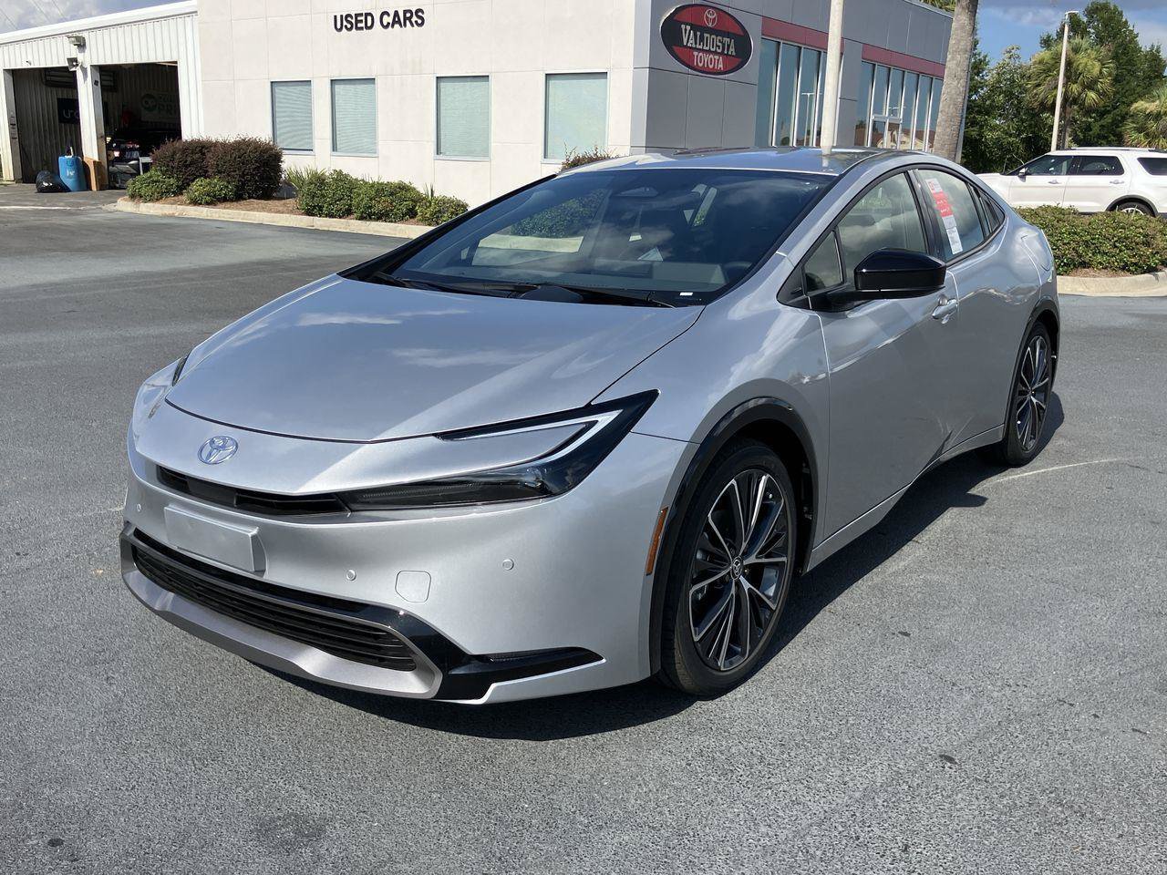 Used 2025 Toyota Prius XLE