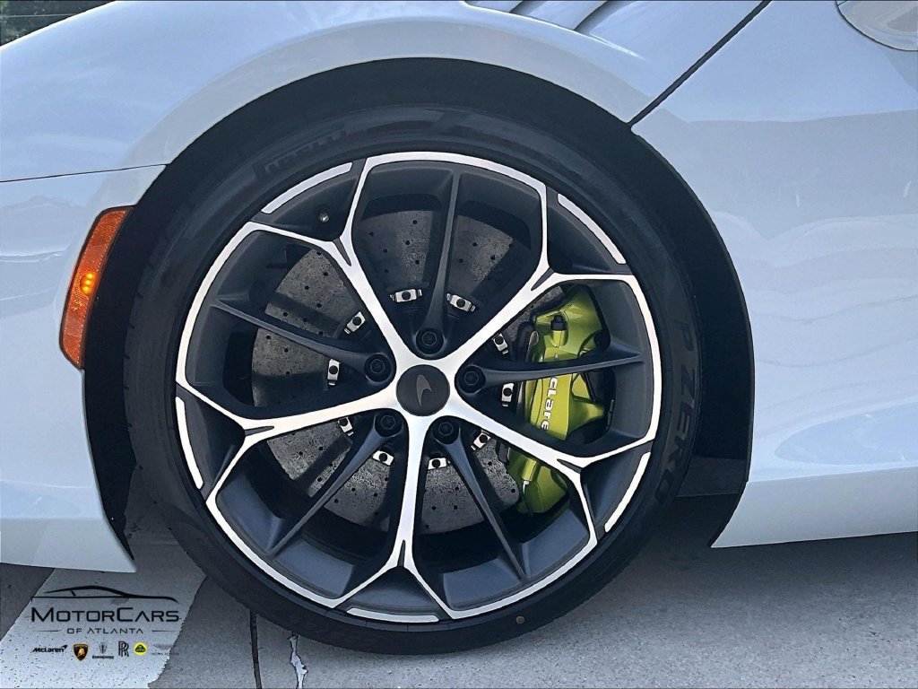 New 2026 McLaren Artura RWD image 15