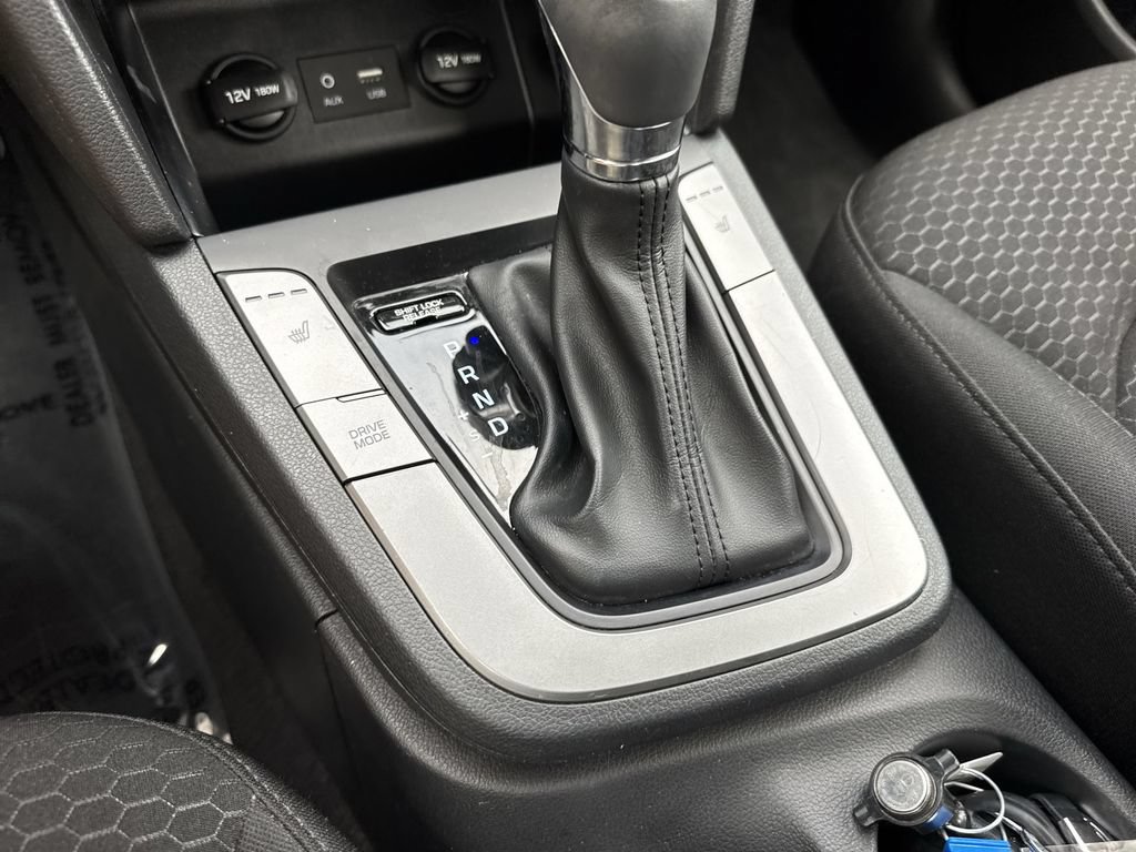 Used 2020 Hyundai Elantra Value Edition w/ Winter Weather Package FWD image 52