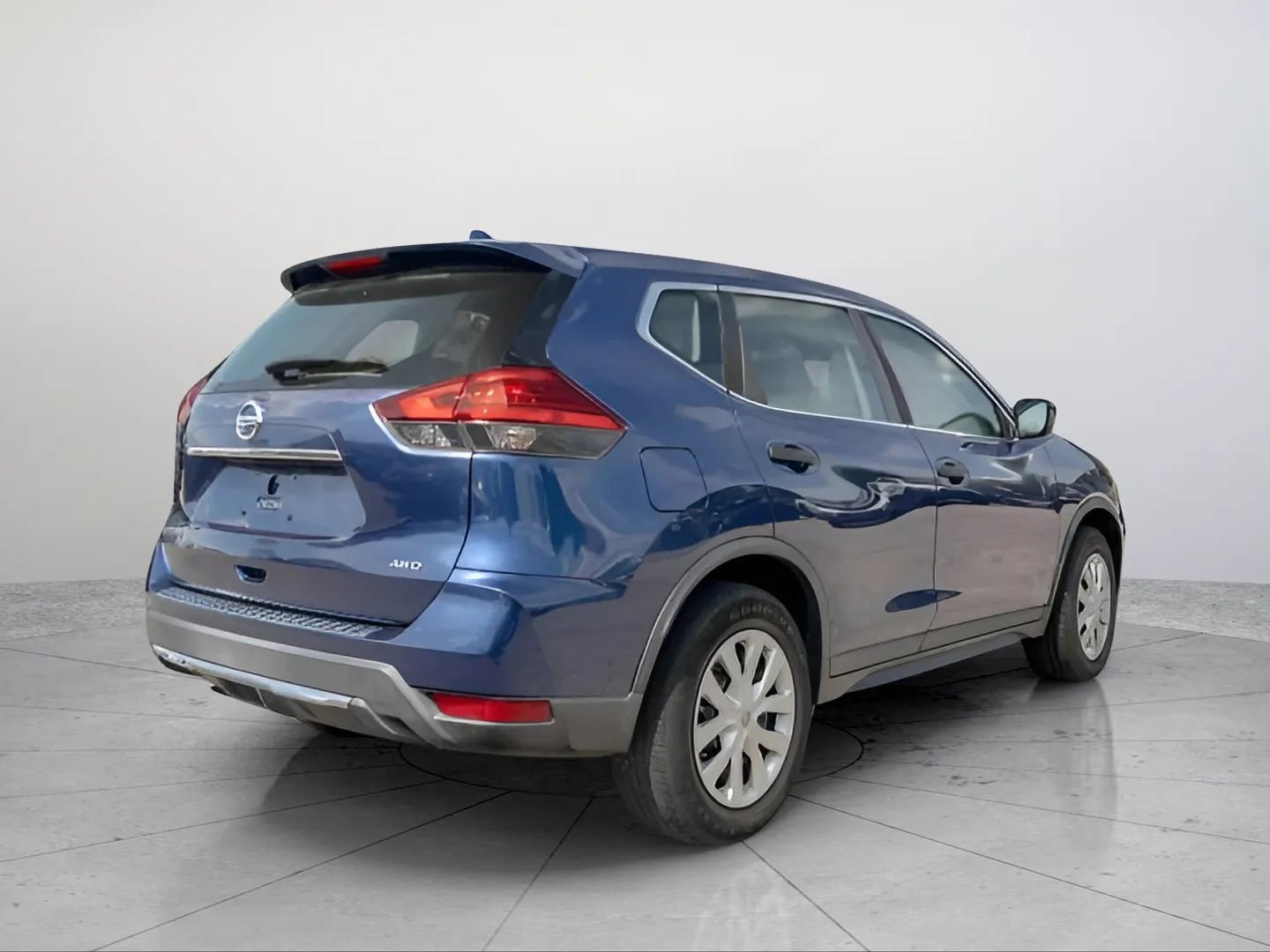 Used 2017 Nissan Rogue S image 6