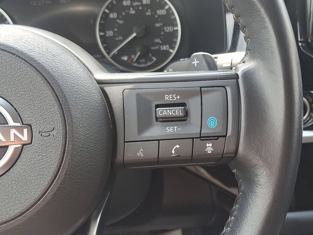 Used 2024 Nissan Pathfinder SV AWD/4WD image 22
