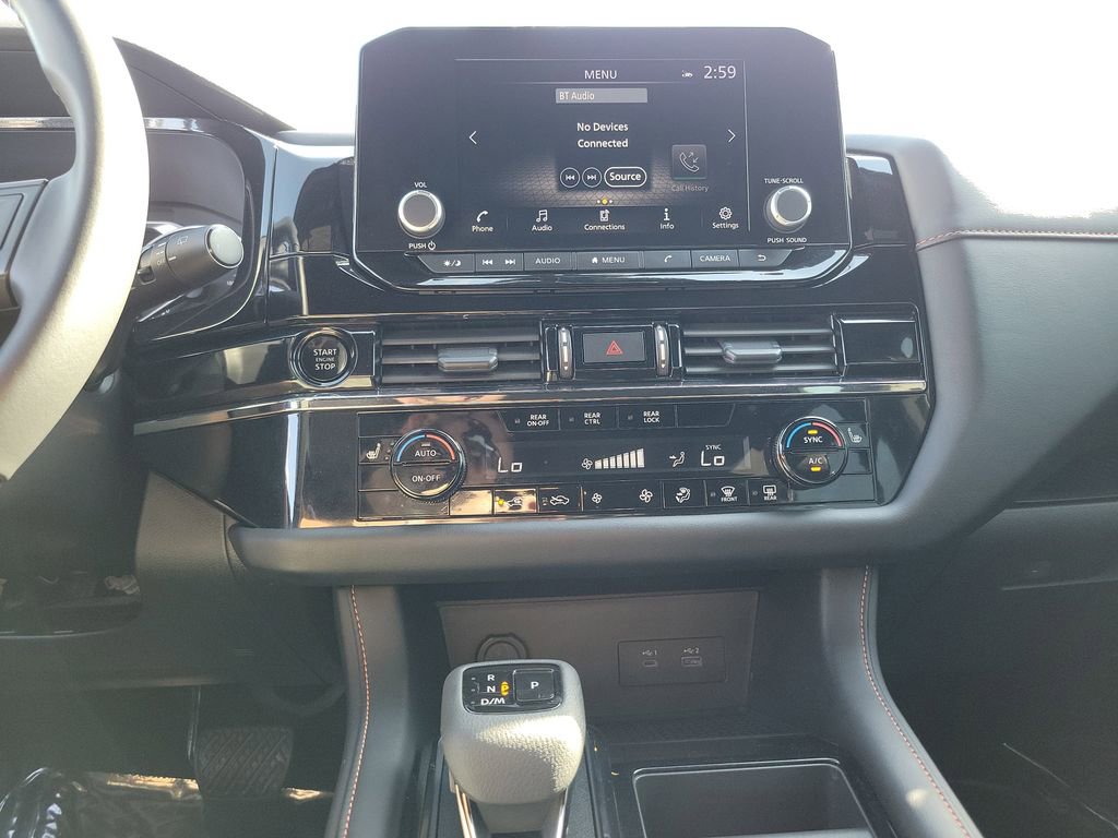 Used 2025 Nissan Pathfinder Rock Creek image 13