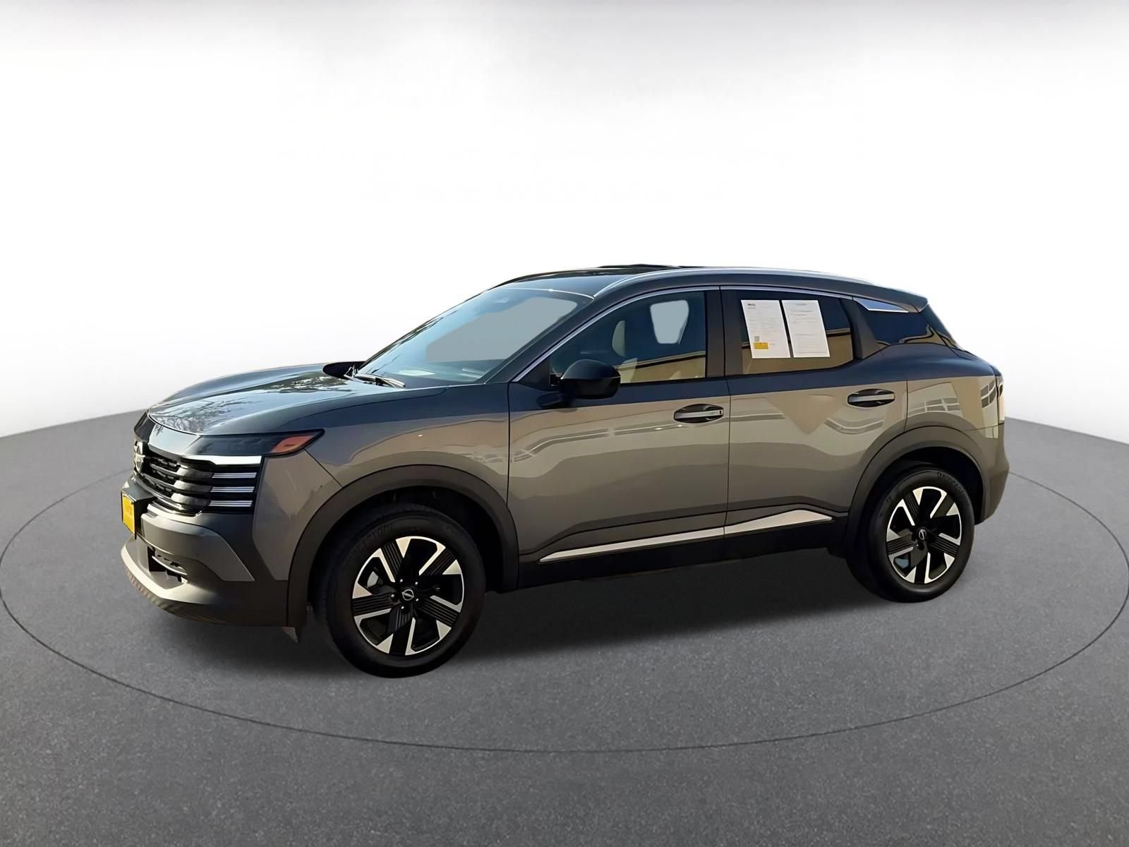 Used 2026 Nissan Kicks SV w/ Cold Weather Package AWD/4WD image 8