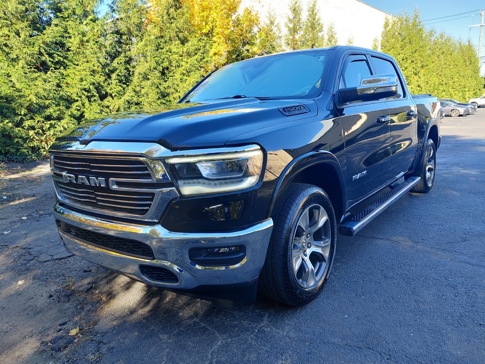Used 2021 RAM 1500 Laramie AWD/4WD image 29