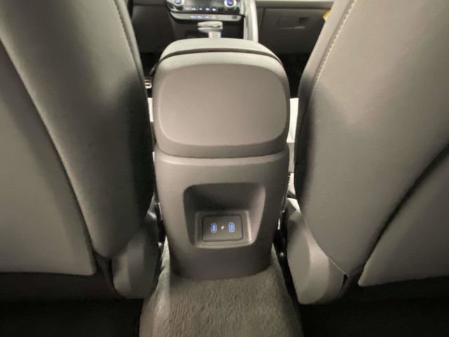 Certified 2025 Hyundai Elantra Sport image 10