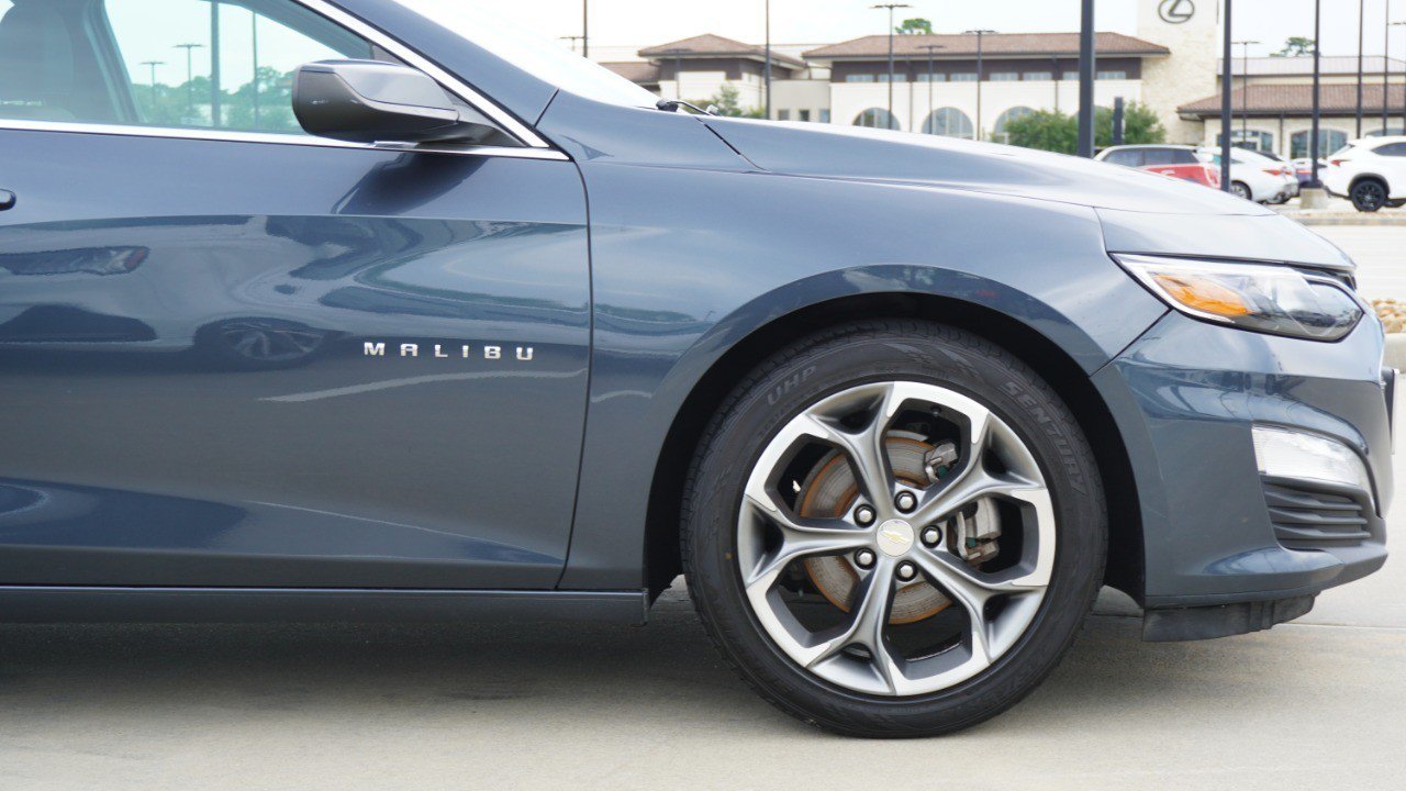 Used 2020 Chevrolet Malibu LT FWD image 9
