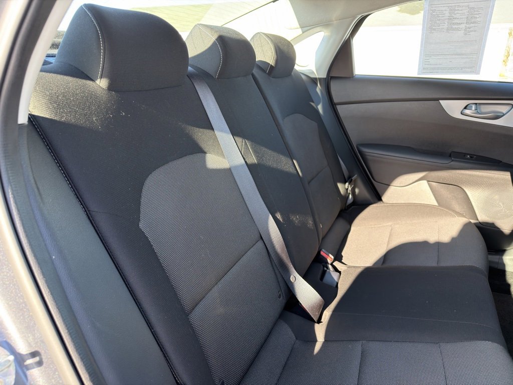 Used 2023 Kia Forte LXS w/ LXS Technology Package image 32