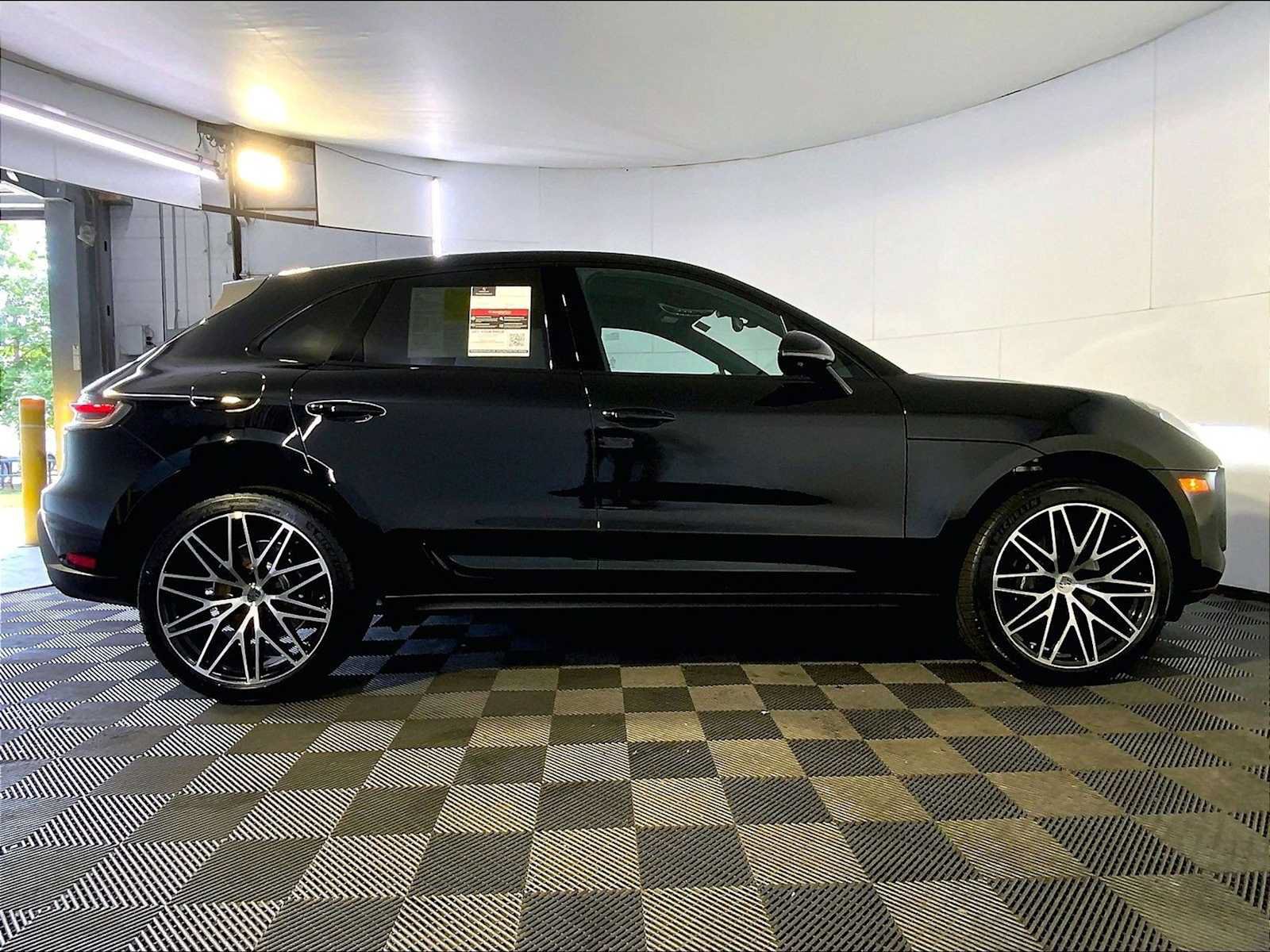 Certified 2026 Porsche Macan Turbo w/ Premium Package Plus AWD/4WD image 8