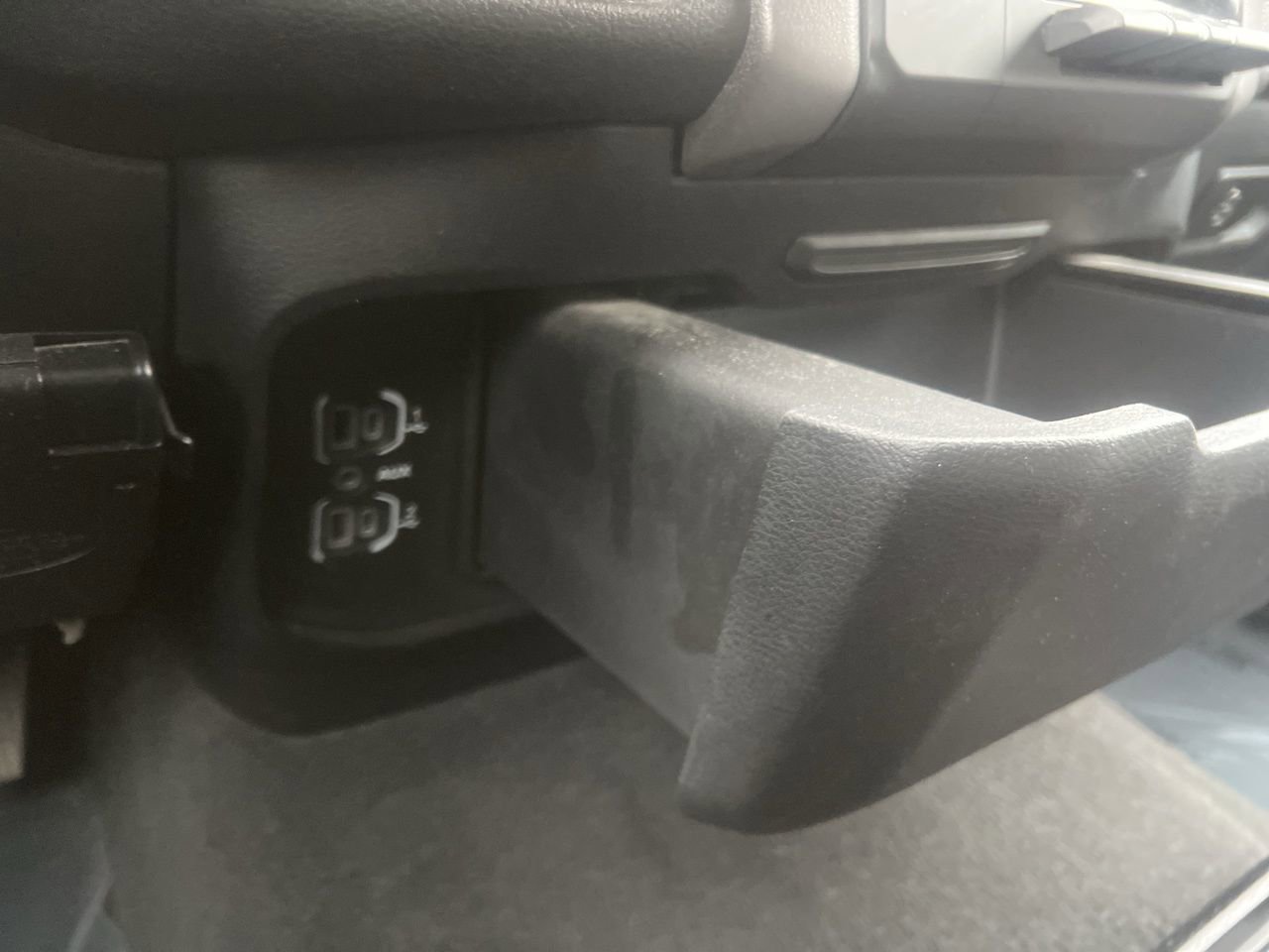 Used 2020 RAM 1500 Big Horn image 32