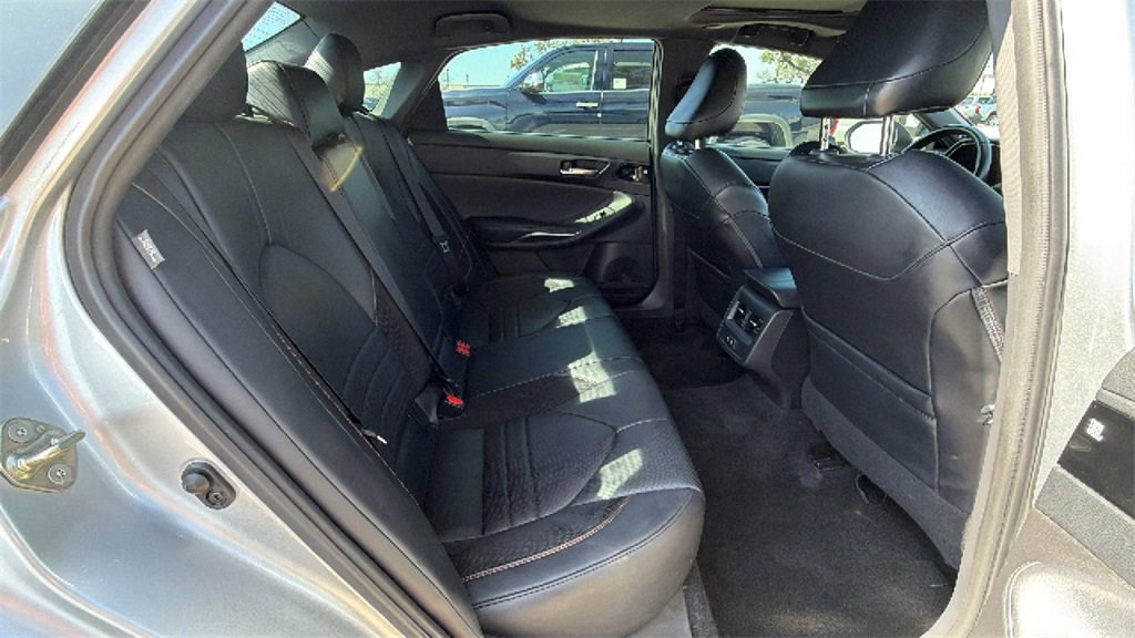 Certified 2020 Toyota Avalon XSE image 40