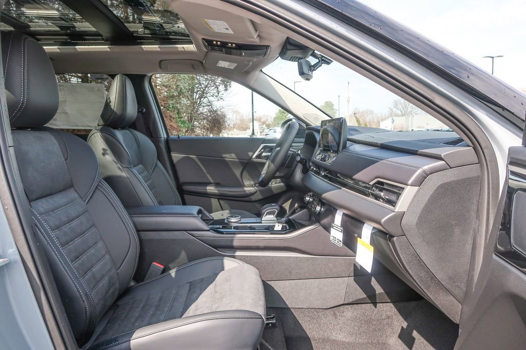 New 2026 Mitsubishi Outlander Trail Edition image 22