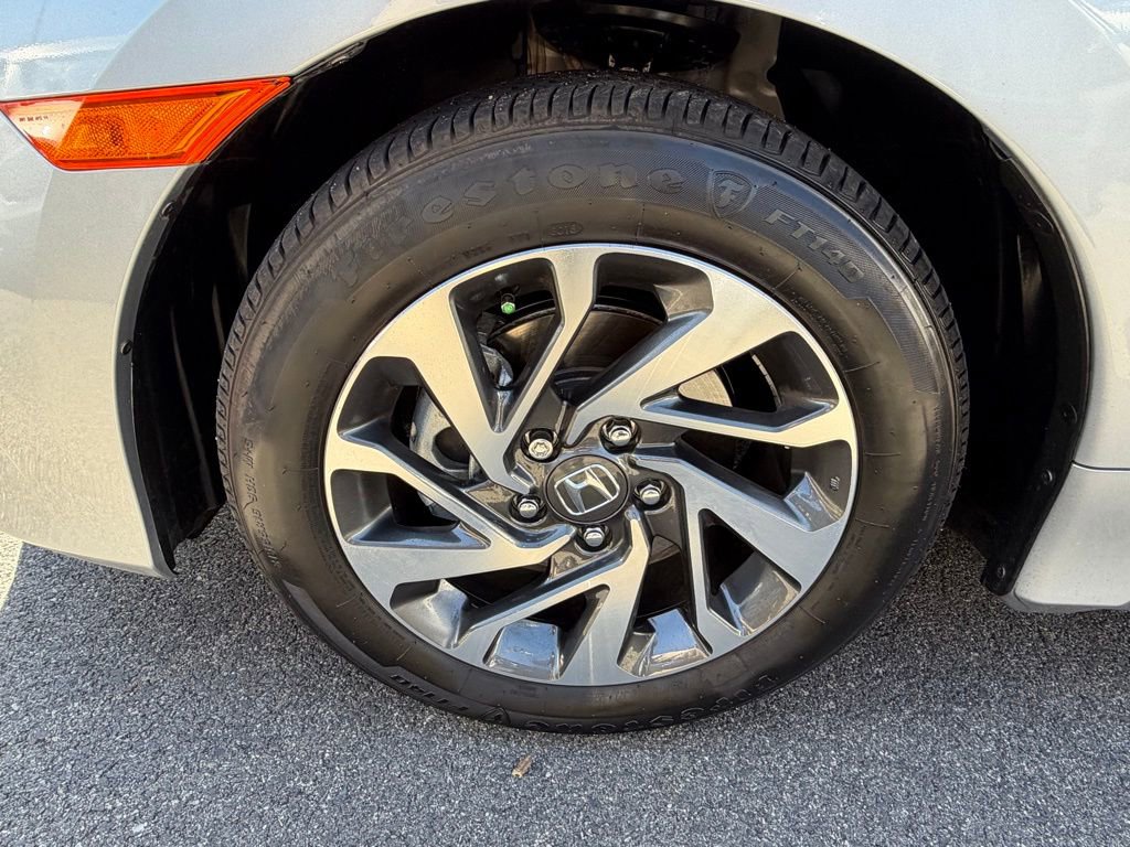 Used 2018 Honda Civic EX image 11