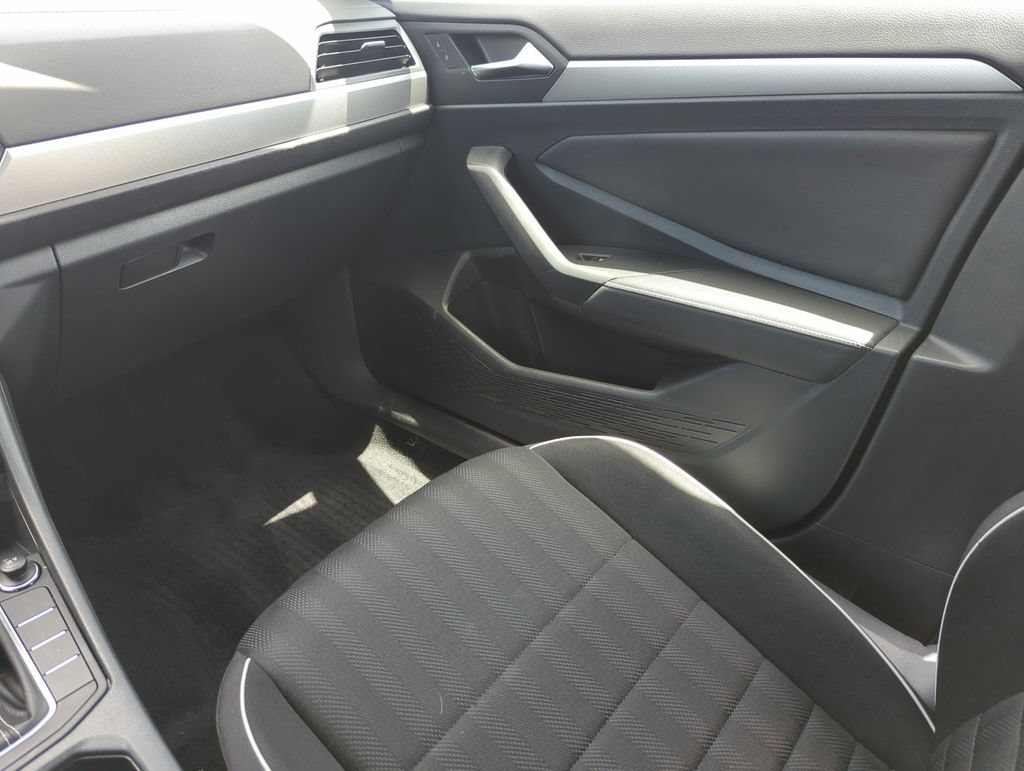 Used 2024 Volkswagen Jetta Sport FWD image 26