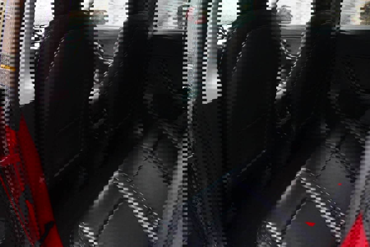 Used 2021 Tesla Model Y Performance image 19