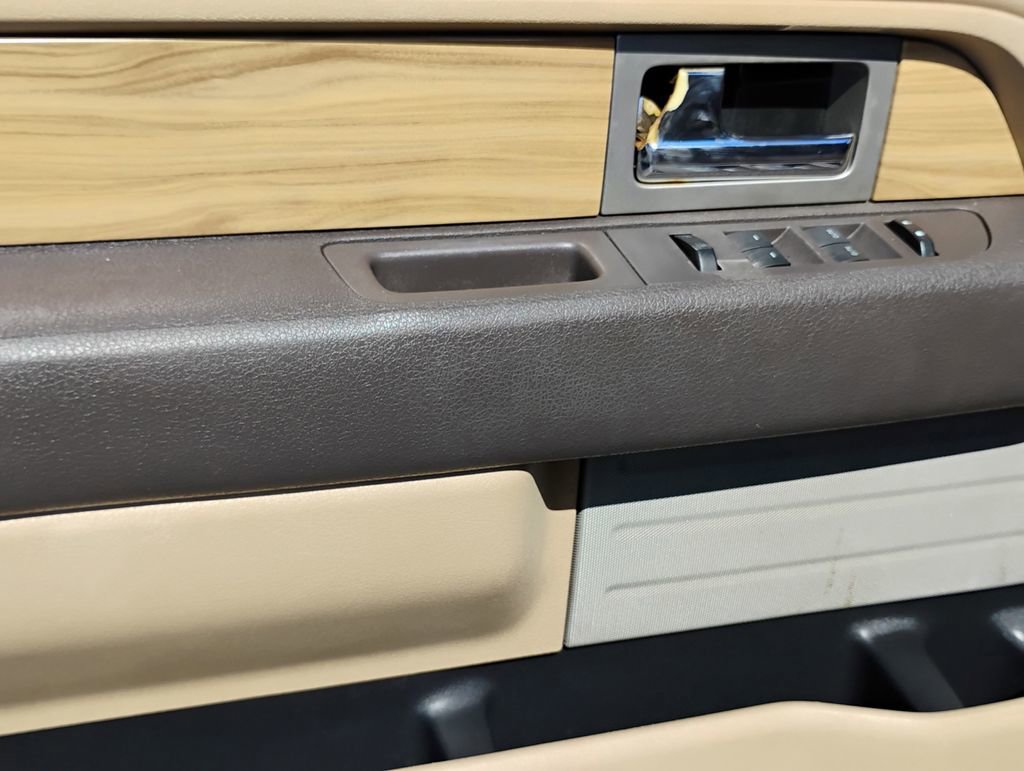 Used 2011 Ford F150 Lariat w/ Lariat Plus Pkg image 22