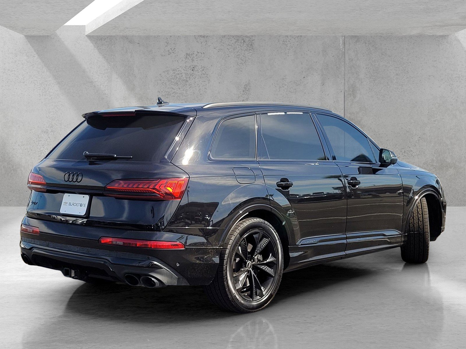 Used 2023 Audi SQ7 Premium Plus image 4