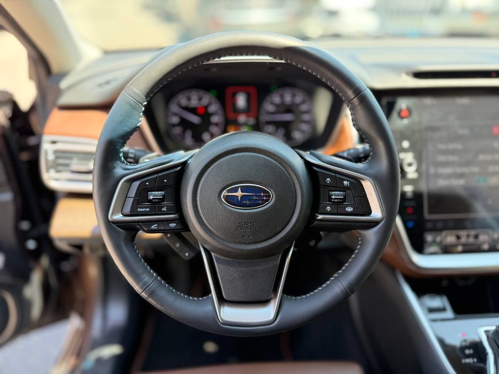 Used 2020 Subaru Outback Touring AWD/4WD image 6
