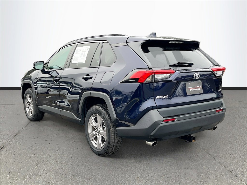Used 2022 Toyota RAV4 XLE image 5