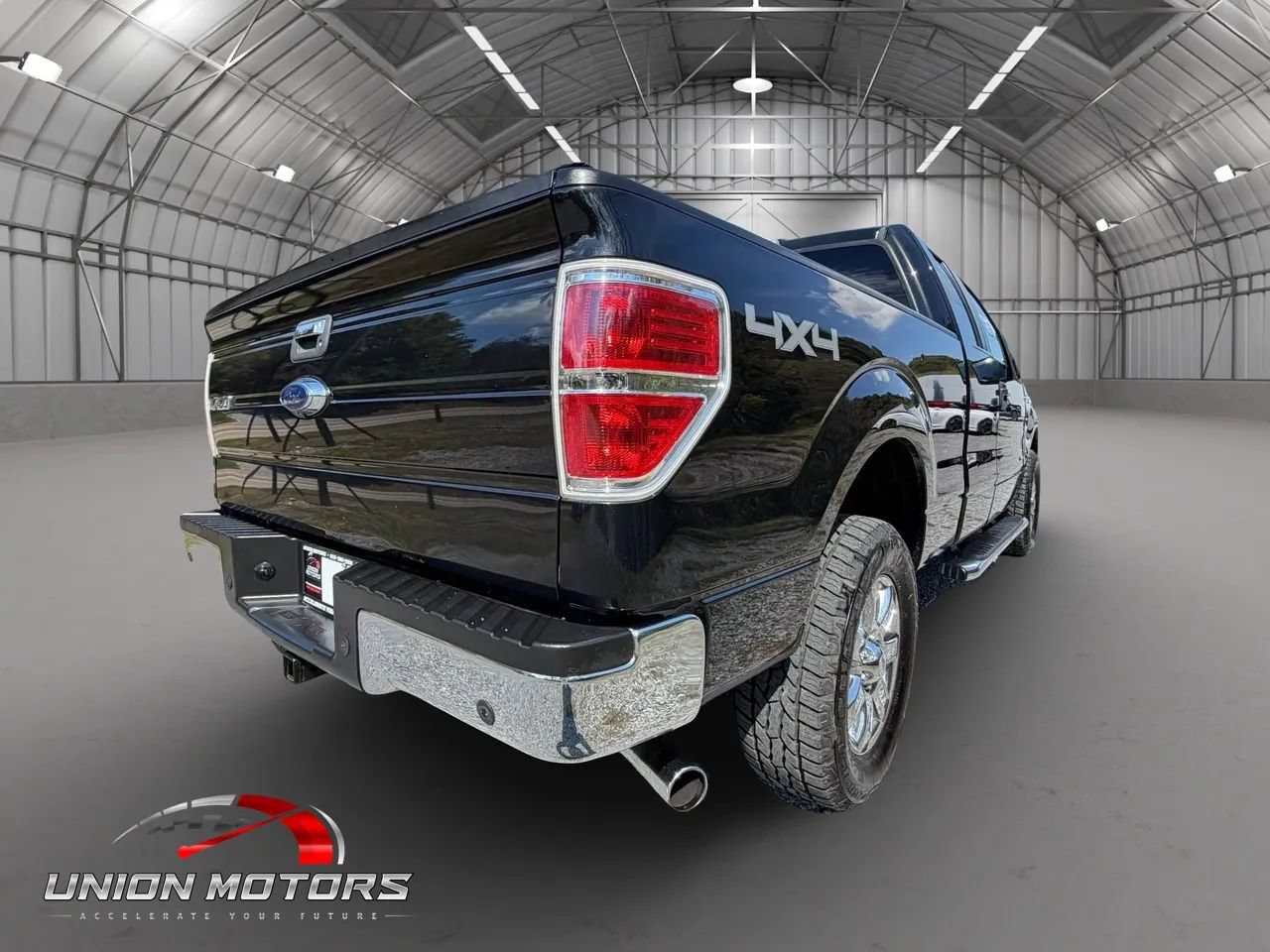 Used 2014 Ford F150 XLT w/ Equipment Group 302A Luxury AWD/4WD image 12
